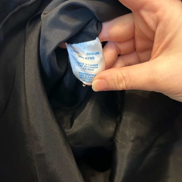 Vintage Danier Leather Skirt - Picture 5 of 9